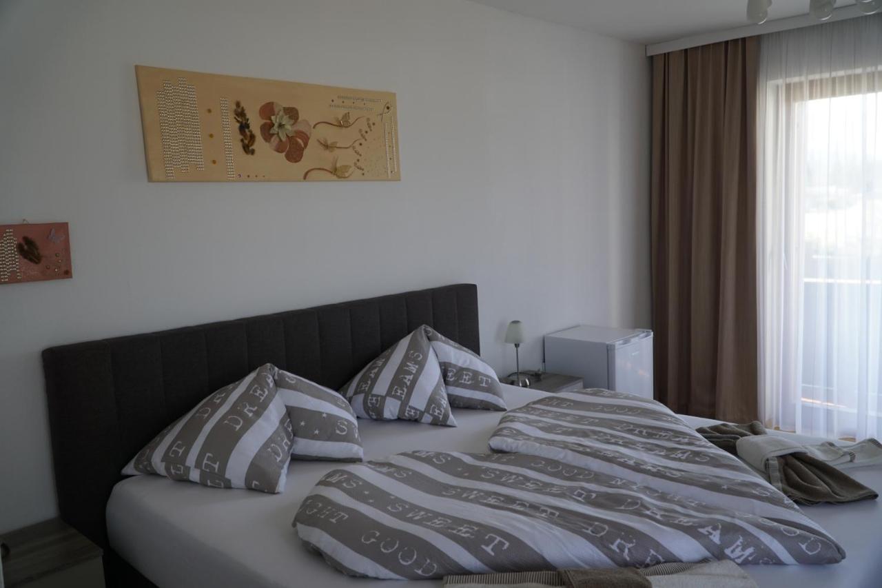 Pension-Ferienwohnung Rotar Faak am See Exterior photo