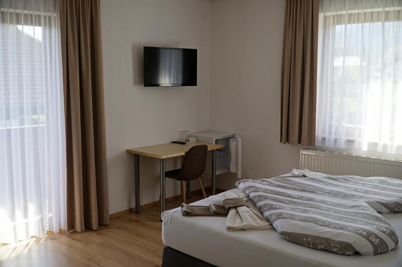 Pension-Ferienwohnung Rotar Faak am See Exterior photo