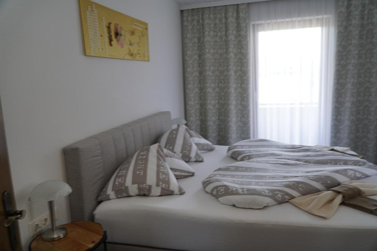Pension-Ferienwohnung Rotar Faak am See Exterior photo